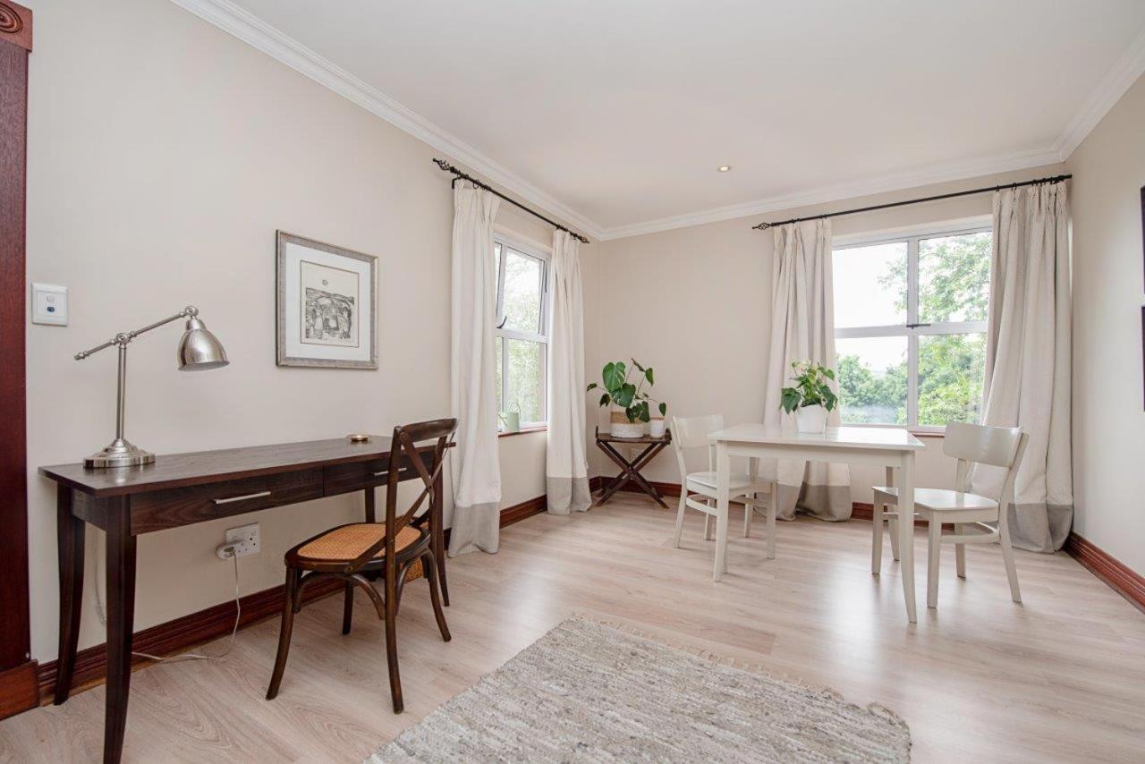 יוהנסבורג Wild Olive Executive Suite מראה חיצוני תמונה